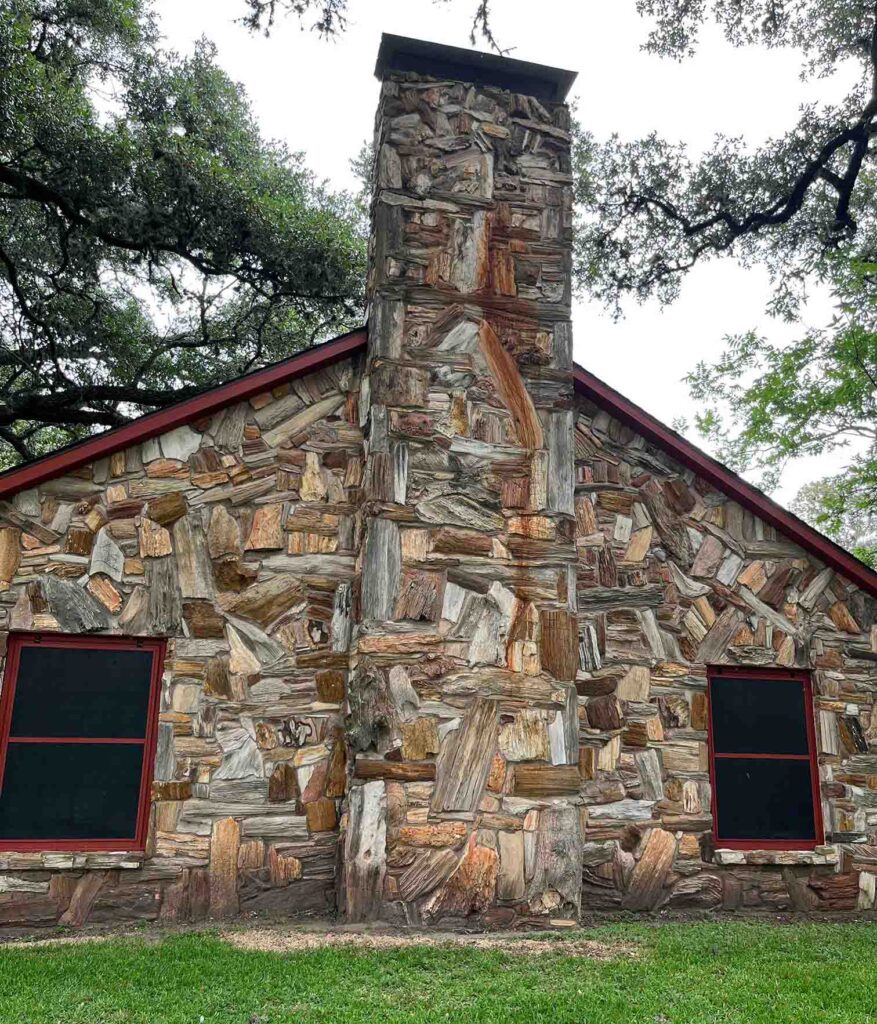 1st Chimney of Kerr House