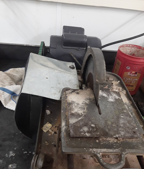 Sheet Metal under saw platform