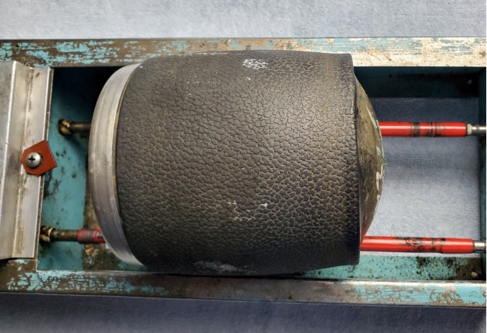 Swollen Tumbler