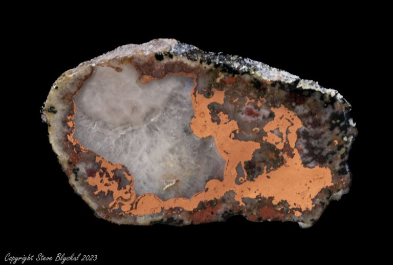 Copper in Agate